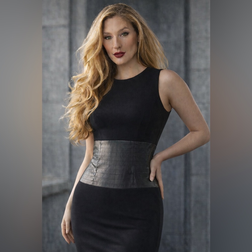 Rudsak black dress with simili leather size small made in Canada